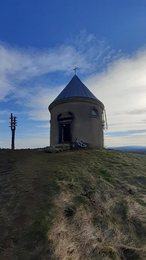 Apartmány RADOST Kovářská Esterno foto